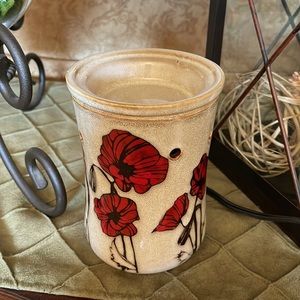 Scentsy Field of of Poppies full size warmer